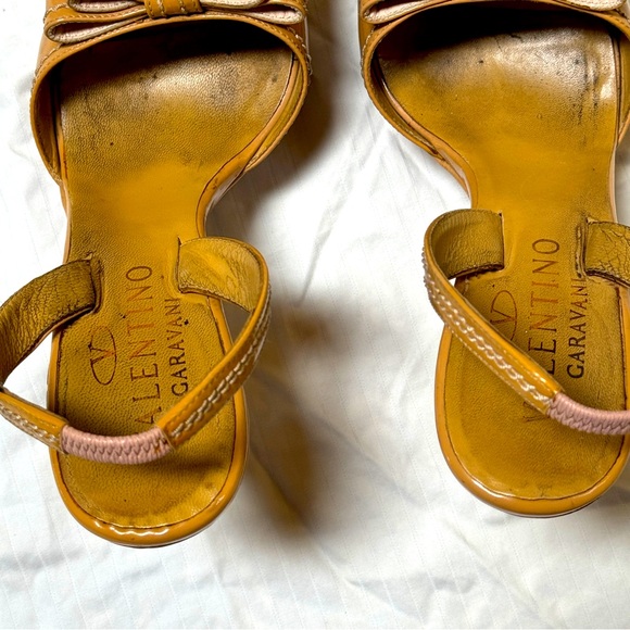 Valentino Bow Accent Slingback Sandals - Picture 7 of 16